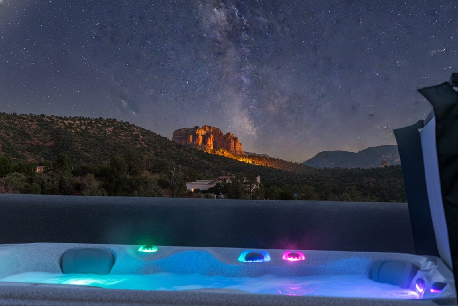 Luxury Sedona vacation rental under the red rocks at night — stargazing and dark-sky stays, SedonaEpicStays.com