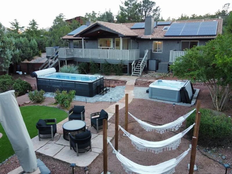 Uptown Sparks (Grove House East), Sedona: backyard